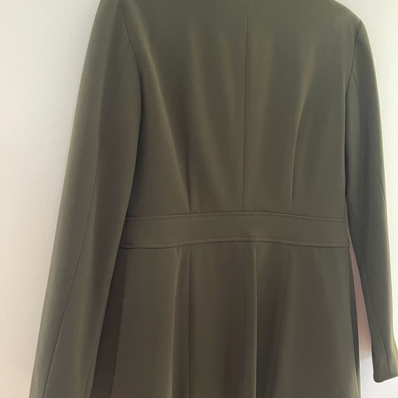 ✨ Cache Two Piece Green Women’s Suit - Picture 7 of 16